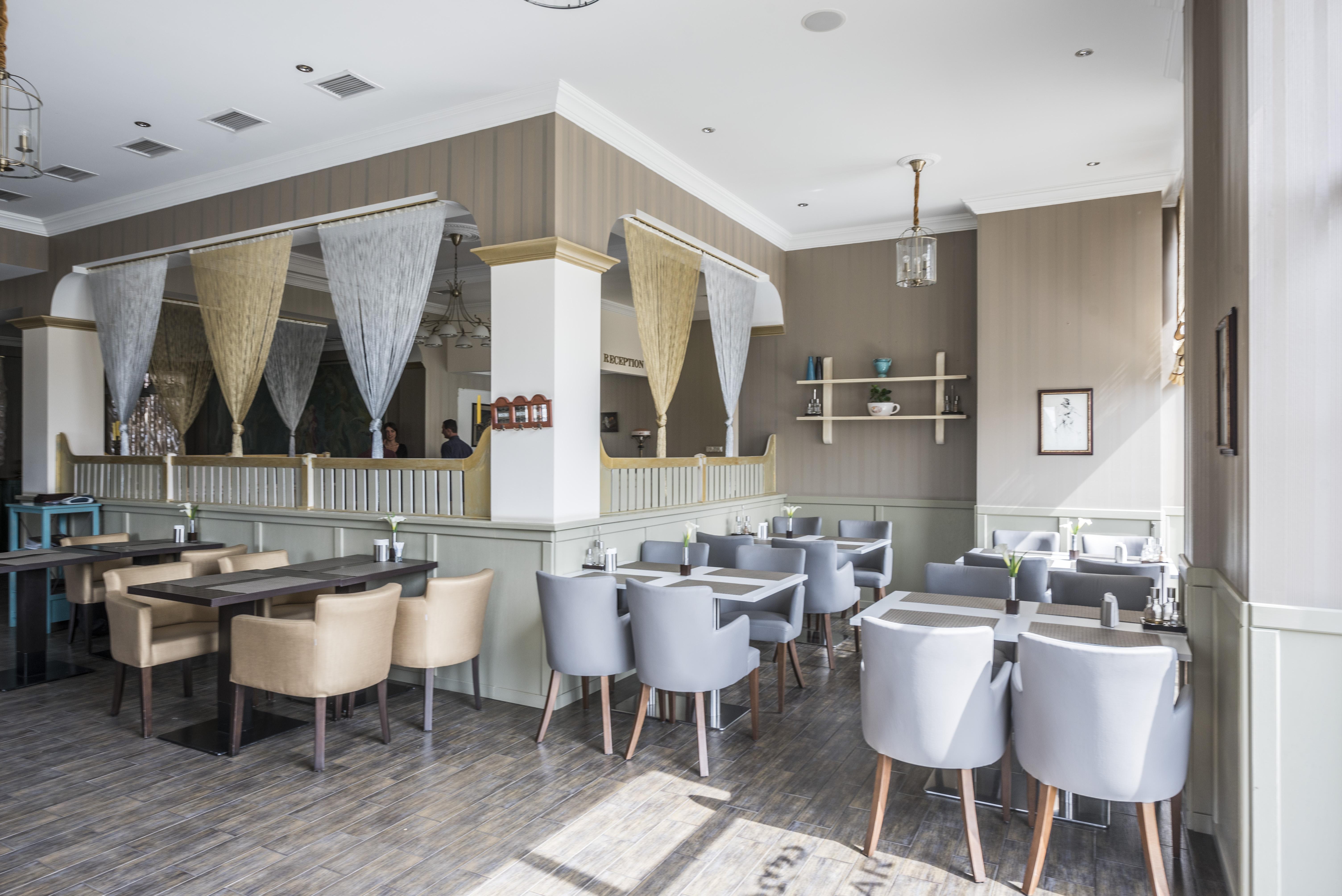 Hotel Rikhe Monika Тбилиси Экстерьер фото