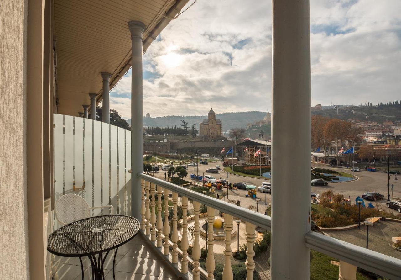 Hotel Rikhe Monika Тбилиси Экстерьер фото