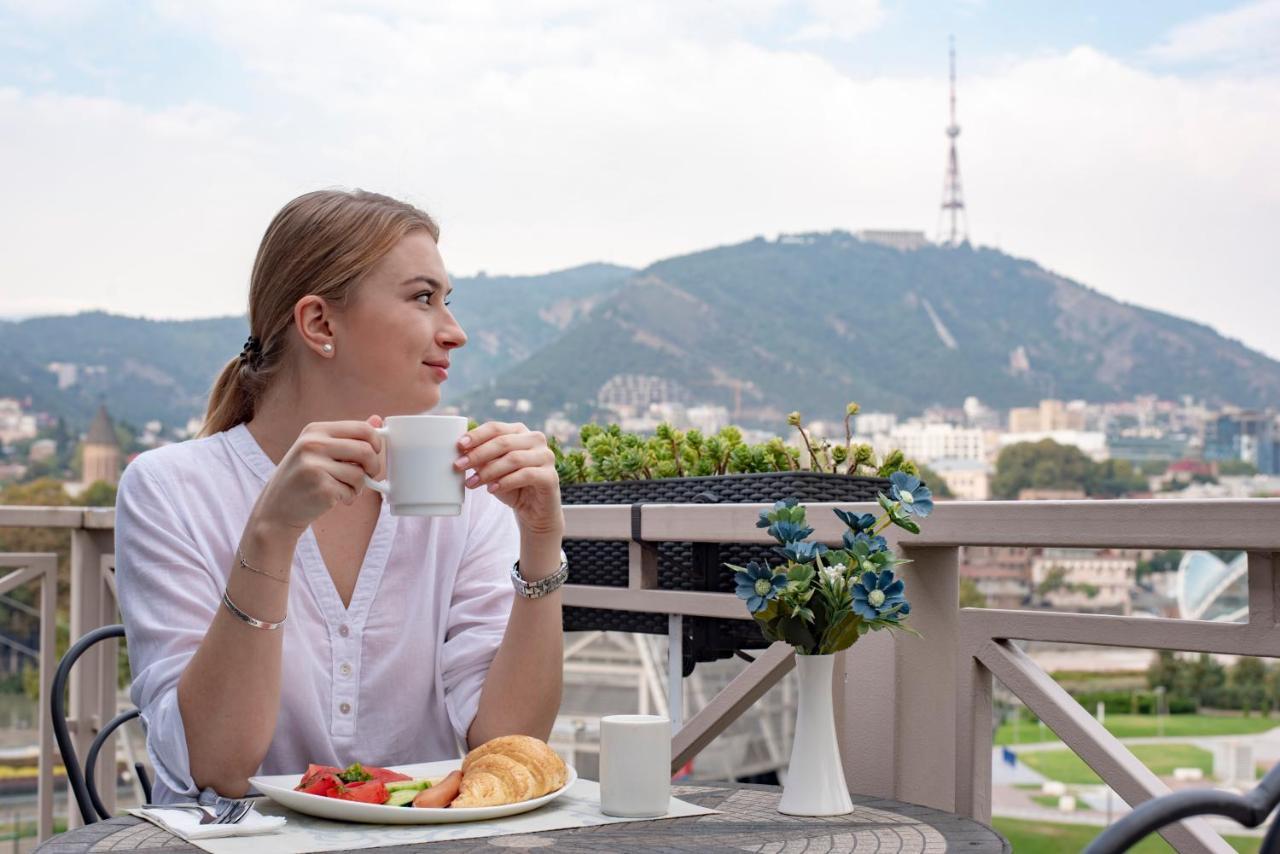 Hotel Rikhe Monika Тбилиси Экстерьер фото